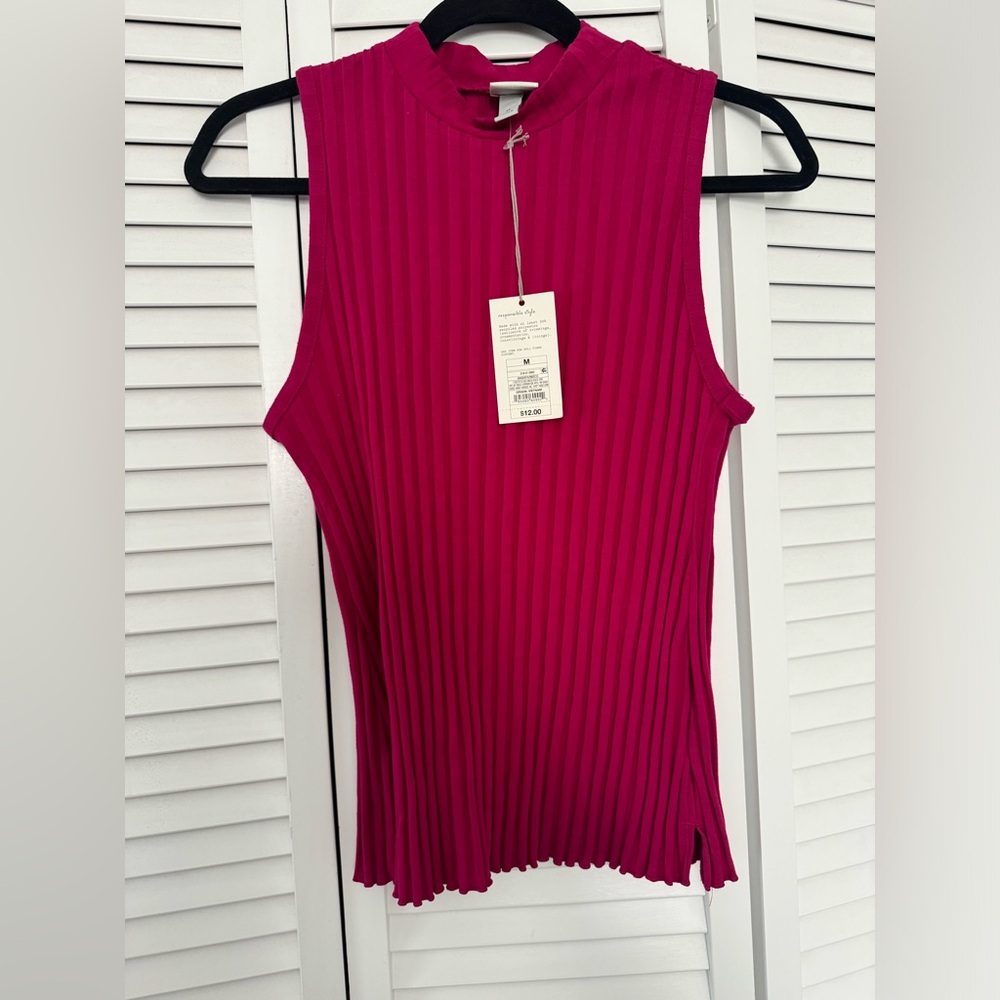 Pink tank